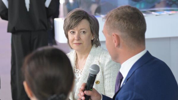 Генеральный директор АО Российский экспортный центр Вероника Никишина во время питч-сессии по МСП, ПМЭФ-2024
