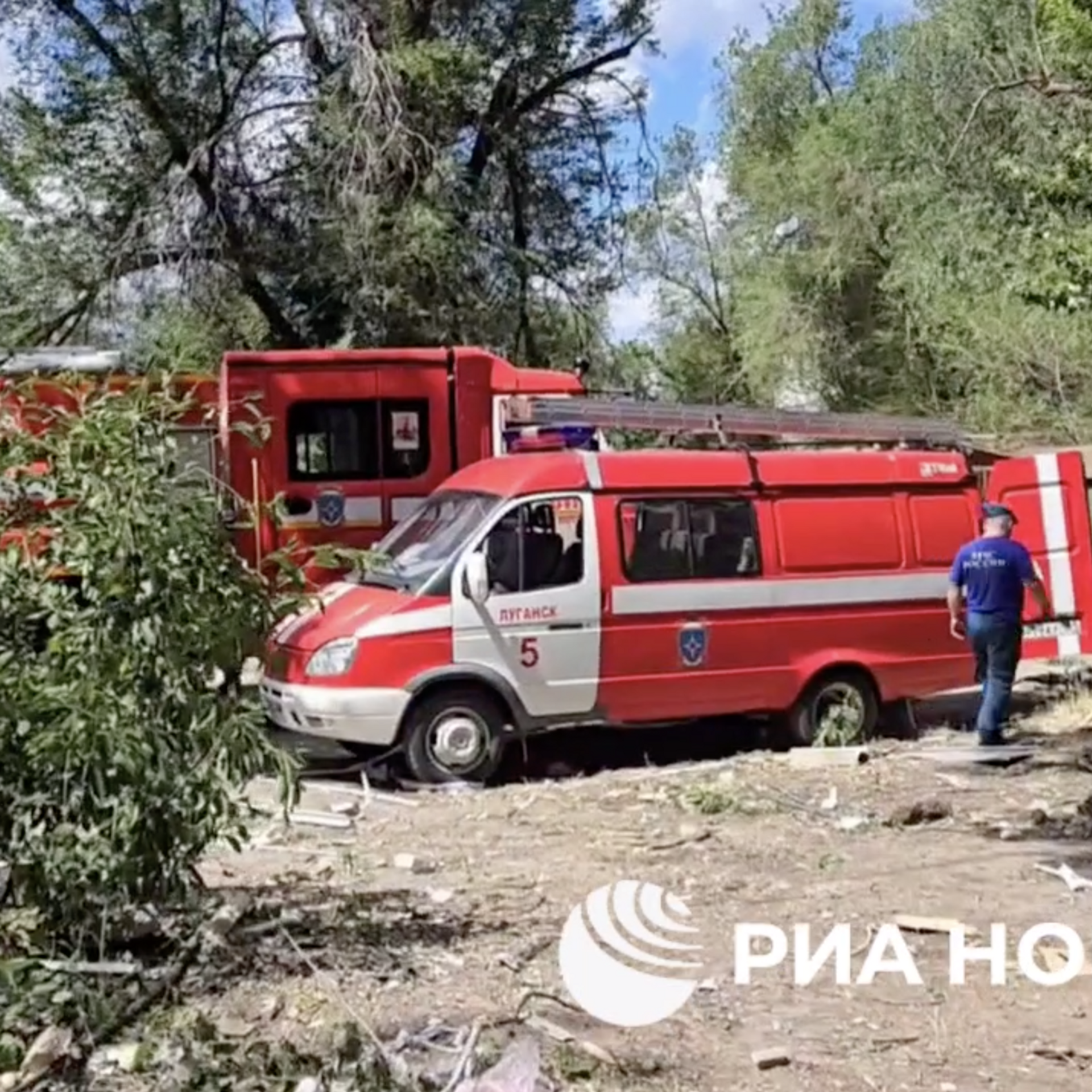 ВСУ ракетами ATACMS нанесли удар по жилым домам Луганска - РИА Новости,  07.06.2024