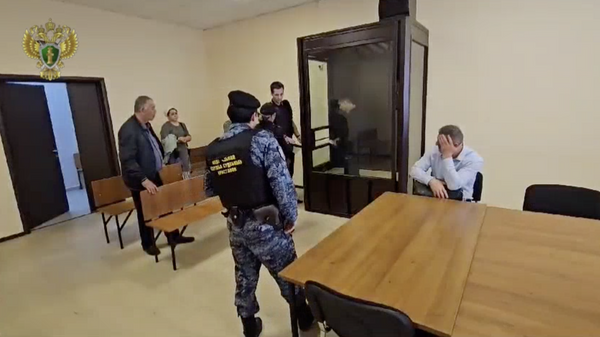 Мужчина, по вине которого в ДТП погибли девушки-подростки в зале суда в Наро-Фоминске