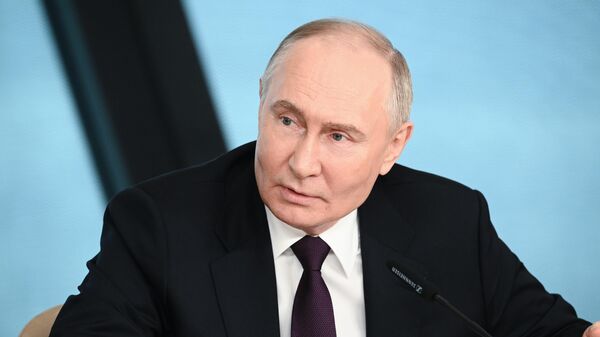 Путин: Россия работает над созданием центра ядерных технологий во Вьетнаме