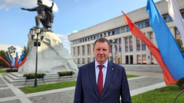 Председатель Законодательного Собрания Калужской области Геннадий Новосельцев 