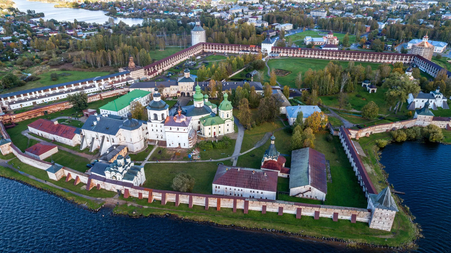 Кирилло-Белозерский монастырь в селе Горицы Вологодской области Кирилло-Белозерский монастырь в селе Горицы Вологодской области - РИА Новости, 1920, 11.06.2024