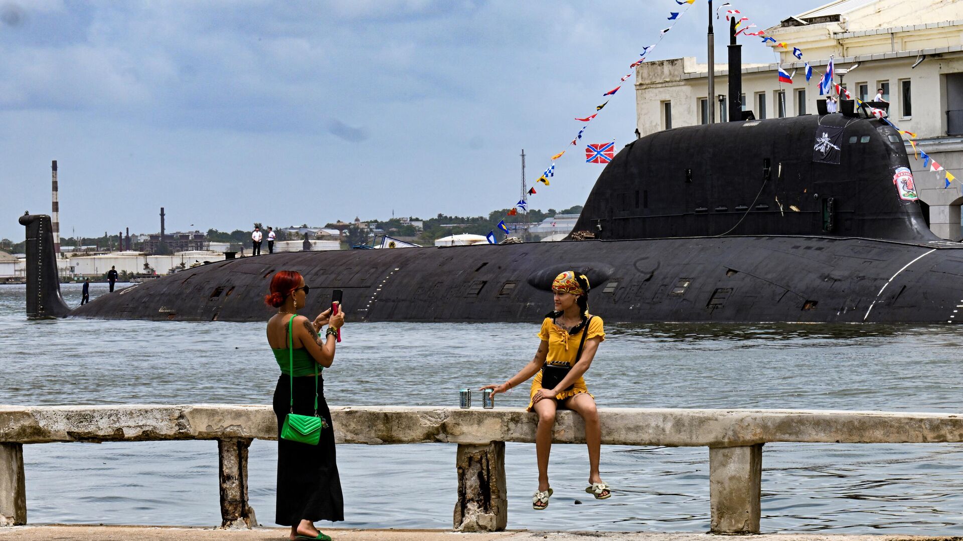 Российская атомная подводная лодка Казань прибывает в порт Гаваны, Куба - РИА Новости, 1920, 14.06.2024