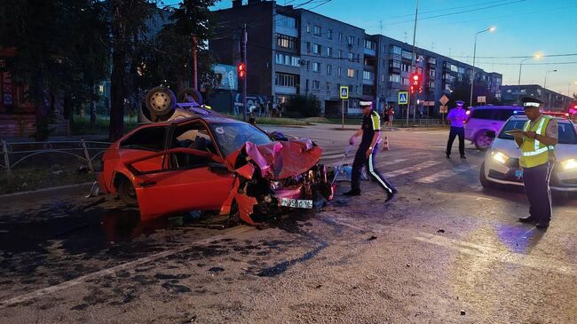 На месте ДТП с двумя легковушками в Невьянске Свердловской области