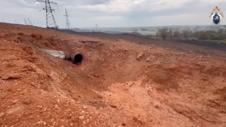 На месте взрыва газа в трубопроводе под Саратовом. Кадр видео