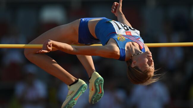 Кочанова победила в прыжках в высоту на Кубке России