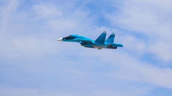 Бомбардировщик Су-34, предоставленный Минобороны России Объединенной авиастроительной корпорацией Ростех
