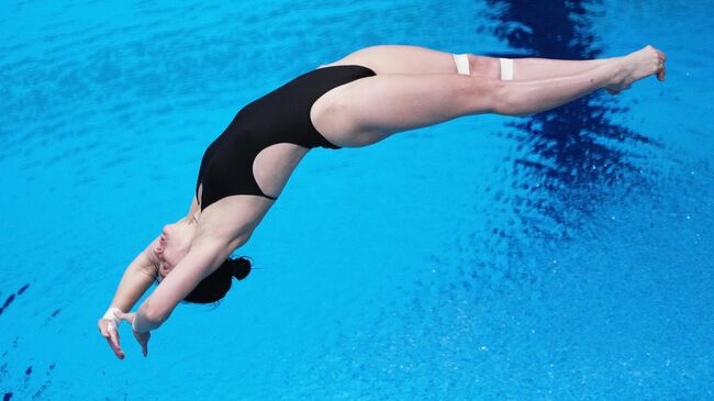 Елизавета Кузина на соревнованиях по прыжкам в воду с трехметрового трамплина на Играх БРИКС