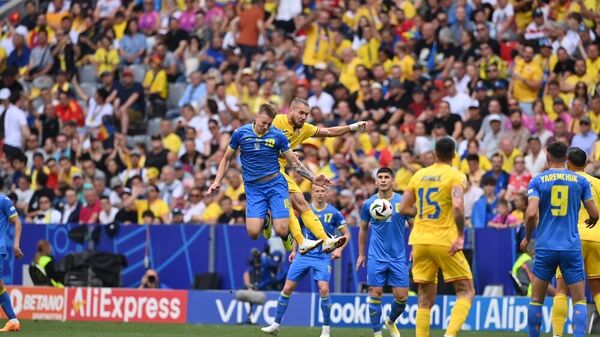 Эпизод матча Румыния - Украина на Евро-2024