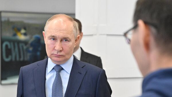 Путин: в ДФО надо развивать производство энергоэффективных стройматериалов