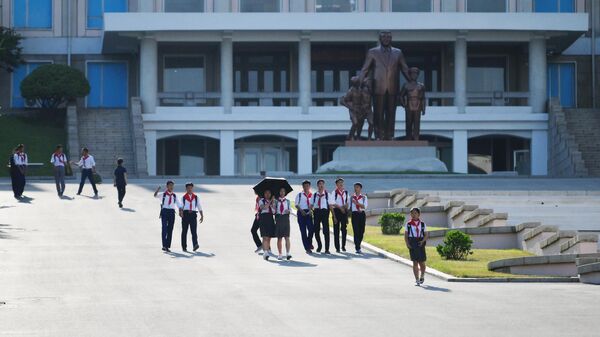 Школьники в Пхеньяне