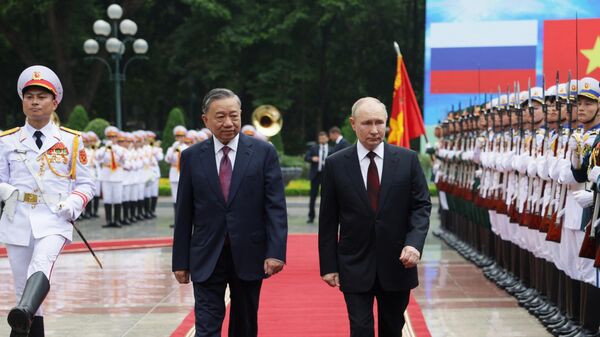 Россия и Вьетнам договорились не вступать в союзы друг против друга