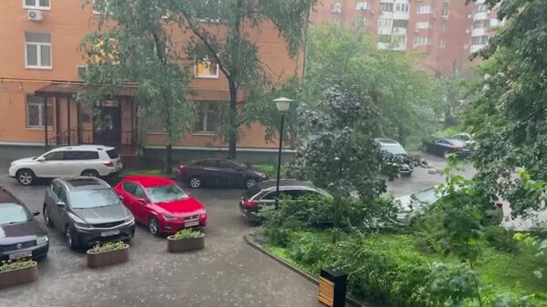 Сильный ливень в Москве