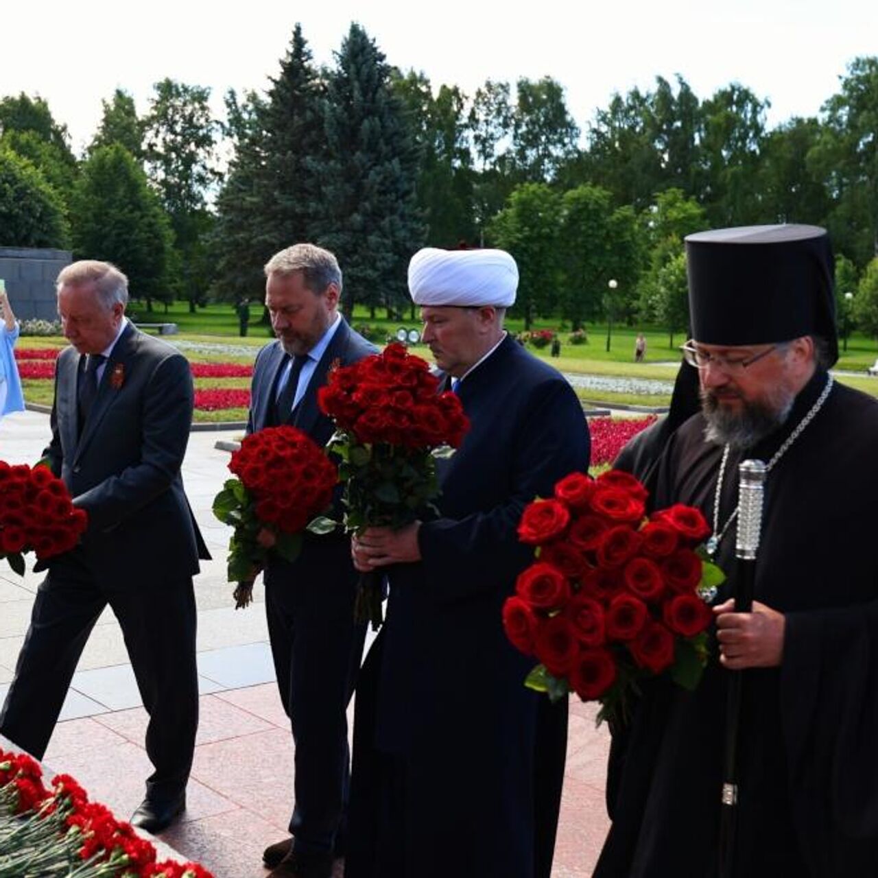 В Петербурге прошла церемония, посвященная Дню памяти и скорби - РИА  Новости, 22.06.2024