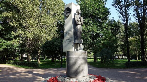 В Петербурге приведут в порядок связанные с Ольгой Берггольц памятные места
