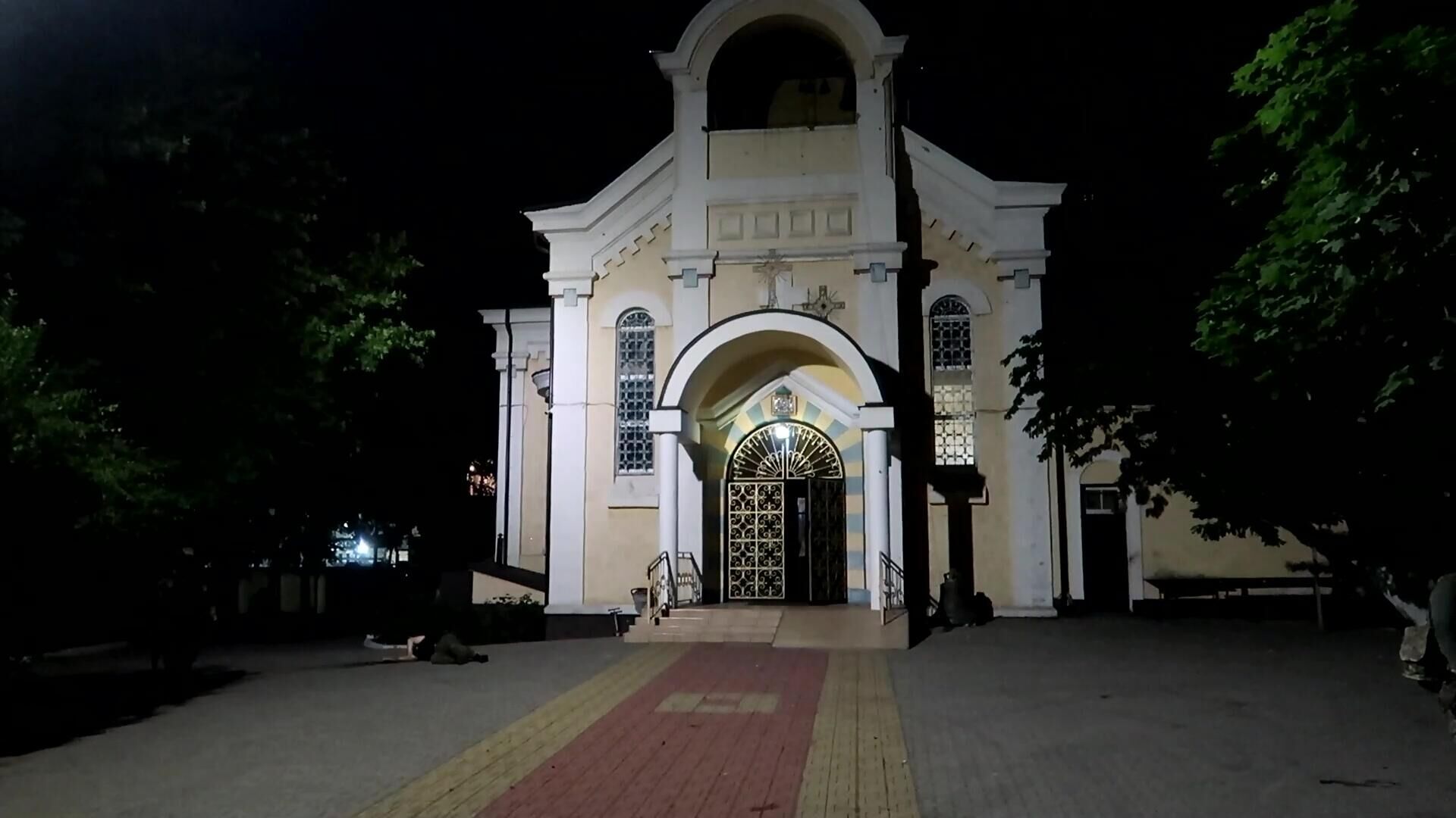 Обстановка в Дагестане, где были совершены вооруженные нападения на храмы и синагогу - РИА Новости, 1920, 01.07.2024