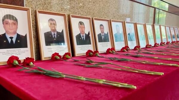 Фотографии погибших сотрудников полиции Дагестана