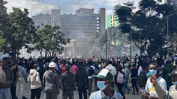Акция протеста у здания парламента в Найроби