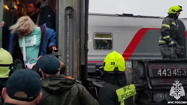 Пассажирка поезда в Коми рассказала о взаимопомощи людей после аварии