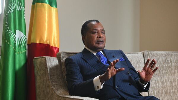 Президент Конго Дени Сассу-Нгессо дает интервью агентству РИА Новости