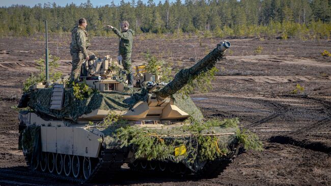 Американские военные во время учений войск НАТО в Финляндии
