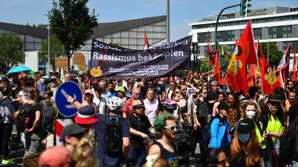 Акция протеста против правых радикалов и партии Альтернатива для Германии в немецком городе Эссен. 29 июня 2024