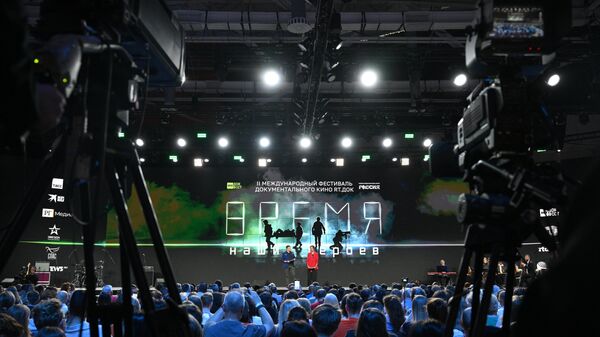Выставка Россия. Церемония открытия Международного фестиваля документального кино RT.Док: Время наших героев Выставка Россия. Церемония открытия Международного фестиваля документального кино RT.Док: Время наших героев