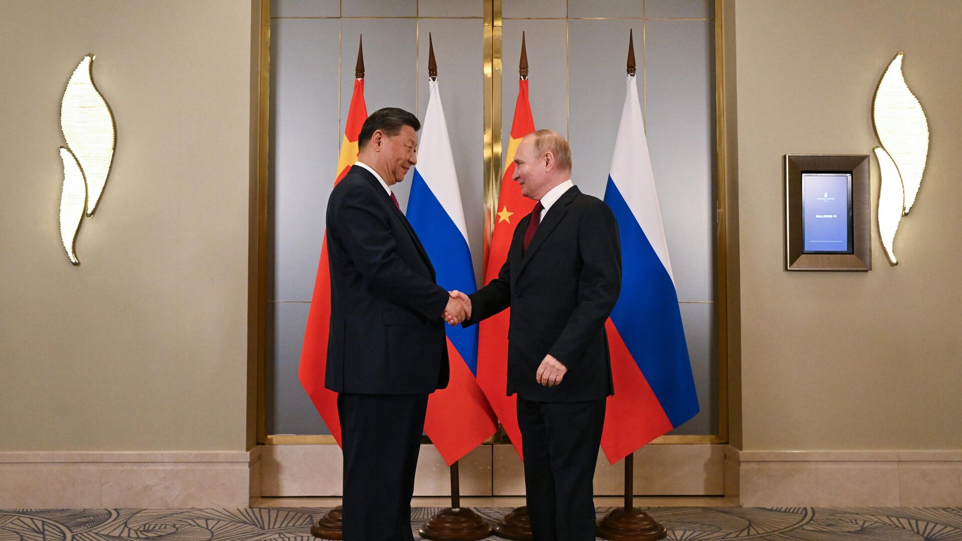 Путин и Си Цзиньпин на саммите ШОС в Астане - РИА Новости, 1920, 03.07.2024