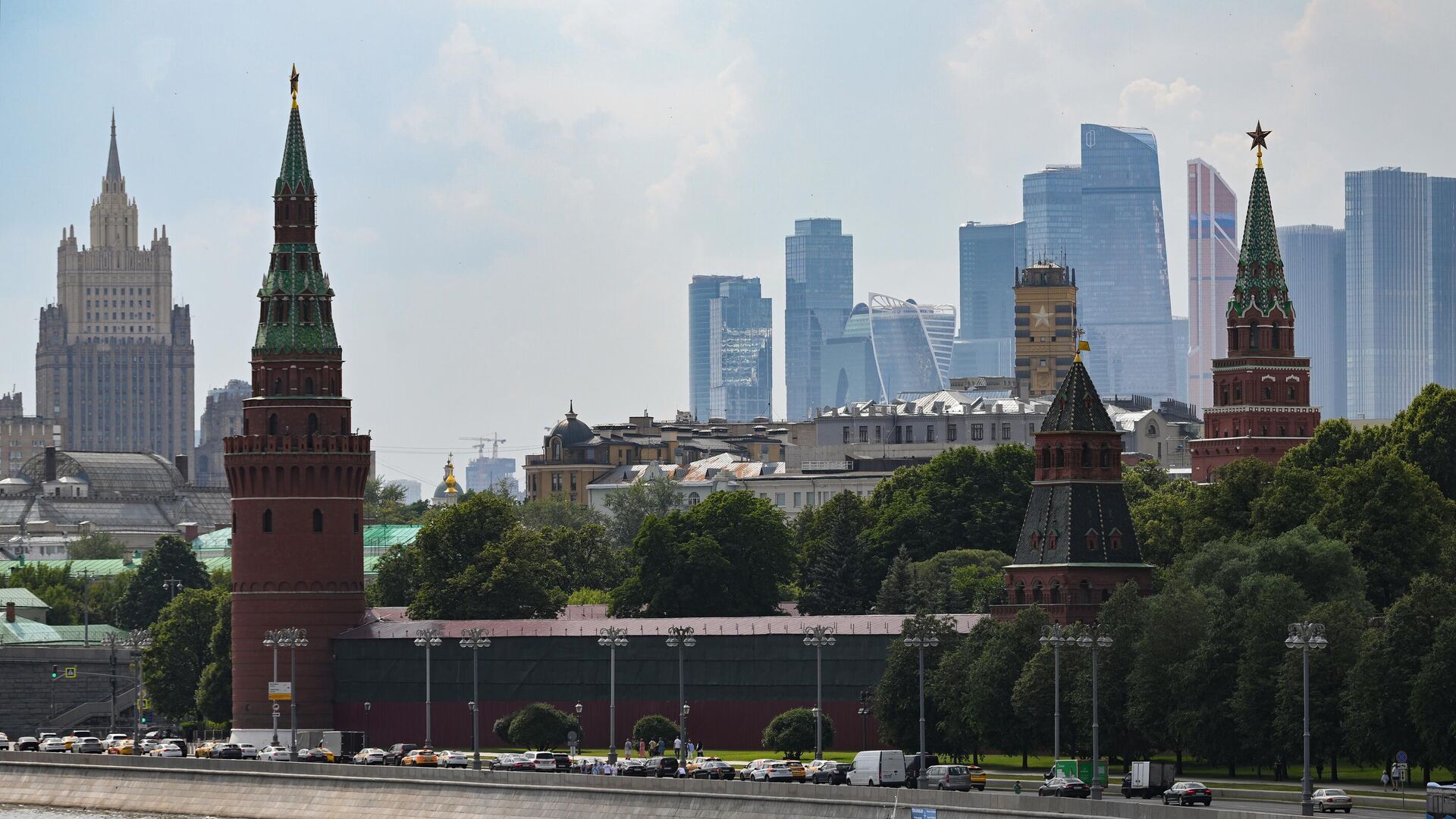 Панорамный вид на Московский Кремль и Москву-реку - РИА Новости, 1920, 02.08.2024