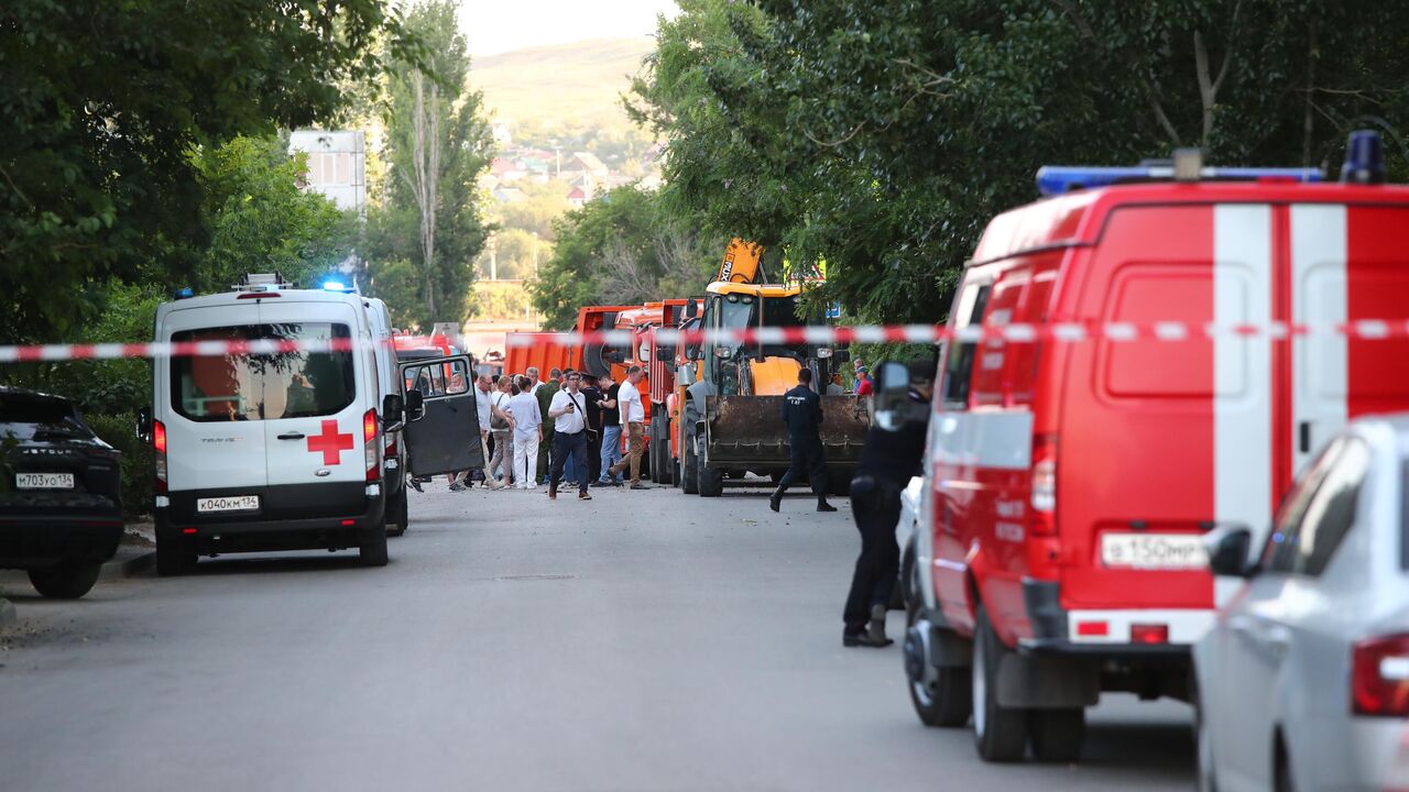 В Волгограде продолжается разбор завалов на месте взрыва - РИА Новости,  07.07.2024