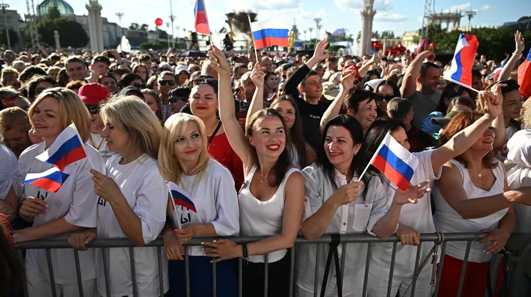 Торжественный концерт Россия нигде не заканчивается, посвящённый завершению выставки