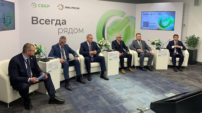 Югра презентовала на Иннопроме преференциальные режимы для инвесторов