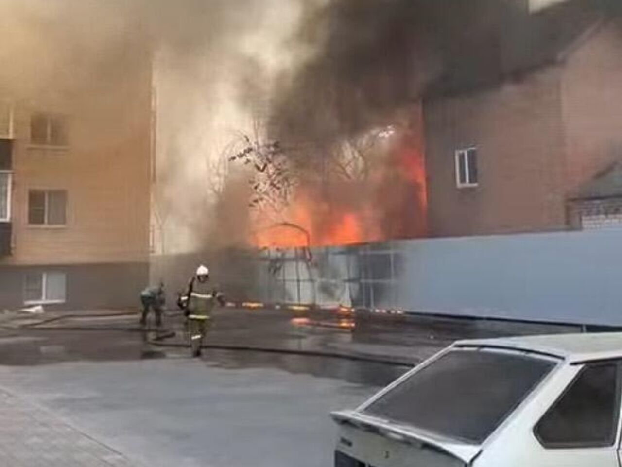 пожар в старых домах видео (99) фото