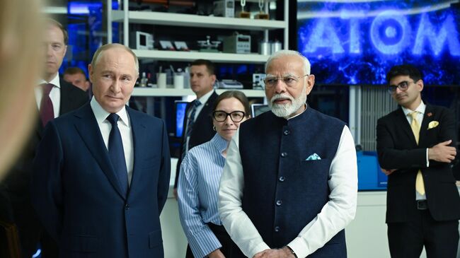 Путин и Моди договорились о расширении взаимодействия в науке и культуре