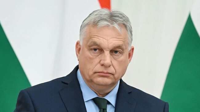 Европарламент осудил визит Орбана в Россию