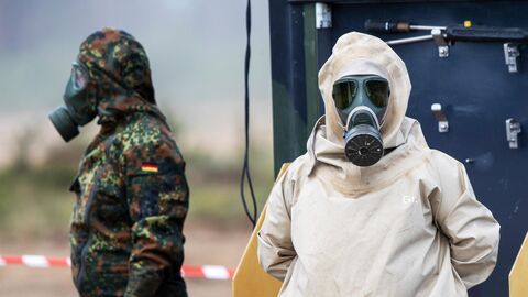 Немецкие военные во время учений