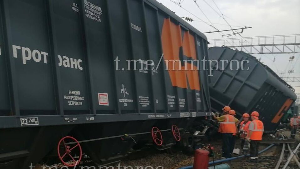 На месте схода вагонов грузового состава на станции Лиски в Воронежской области - РИА Новости, 1920, 15.07.2024