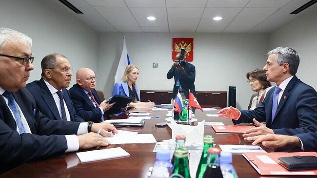 Министр иностранных дел России Сергей Лавров и министр иностранных дел Швейцарии Иньяцио Кассис
