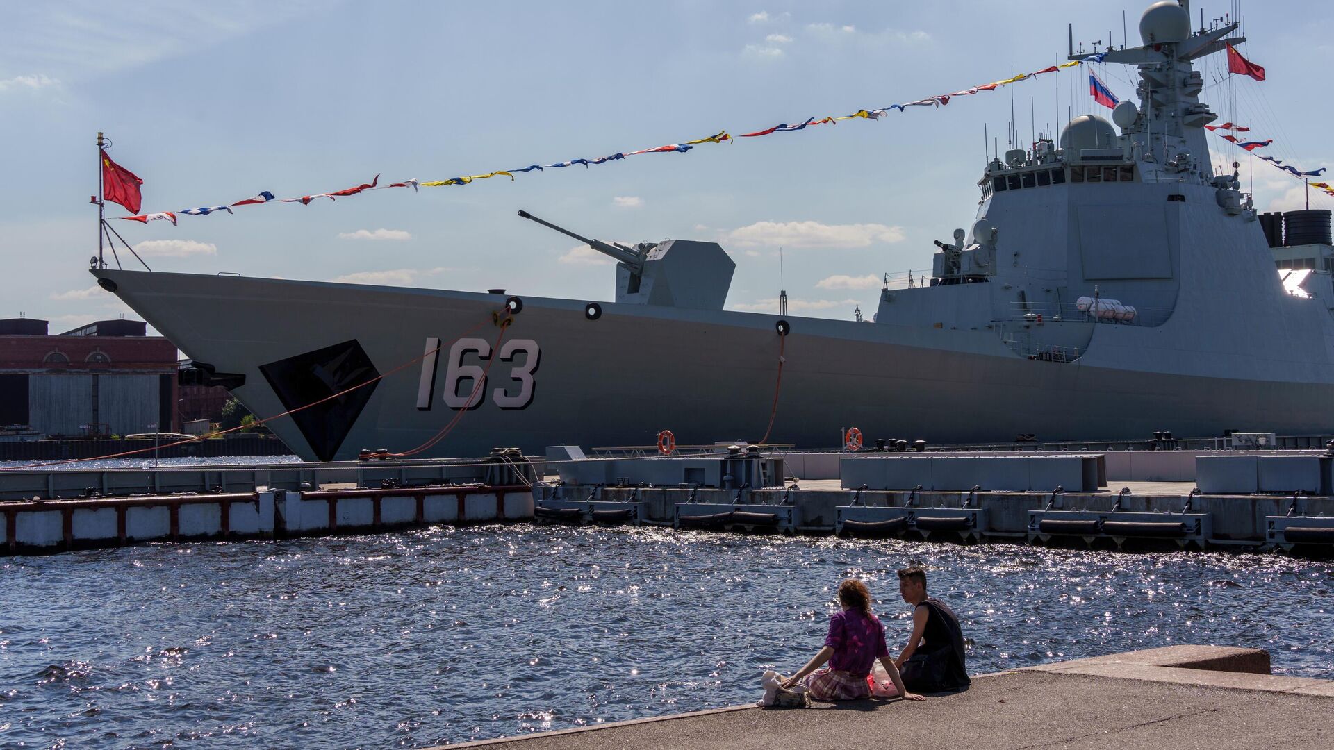 Китайский эсминец Цзяо Цзо прибыл в Петербург для участия в параде ВМФ - РИА Новости, 1920, 23.07.2024