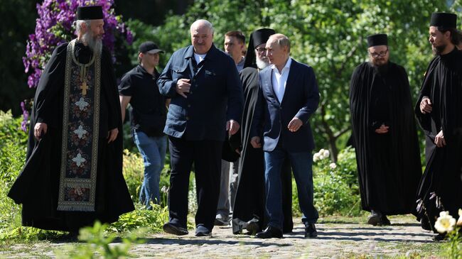 Путину рассказали, что его учительница недавно тоже посетила Валаам