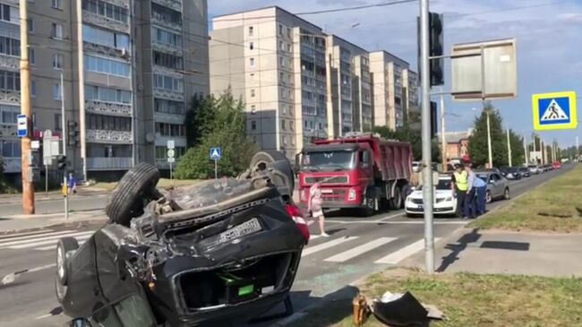 Место ДТП на Лососинском шоссе в Карелии