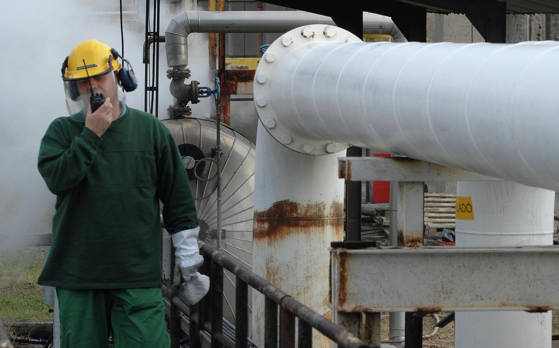 Подстанция нефтепровода Дружба в Сажаломбате, Венгрия Подстанция нефтепровода Дружба в Сажаломбате, Венгрия - РИА Новости, 1920, 25.07.2025