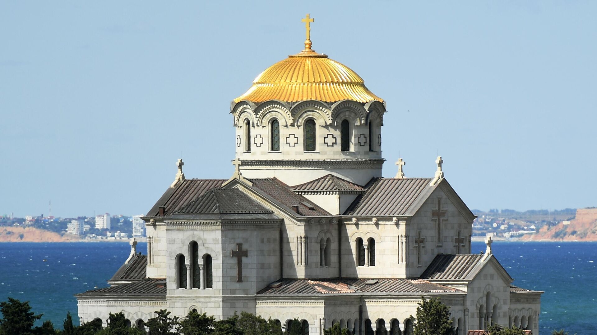 В храмах "Нового Херсонеса" начались богослужения