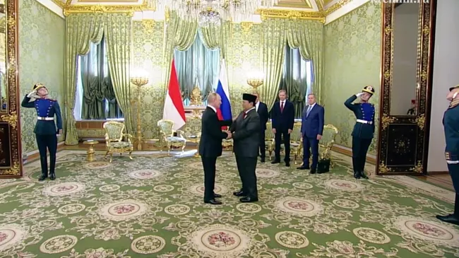 Встреча Владимира Путина с Прабово Субианто