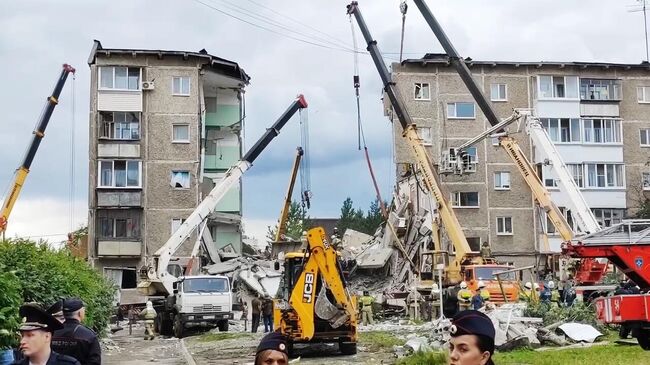 В Нижнем Тагиле из-под завалов дома спасли еще одного человека