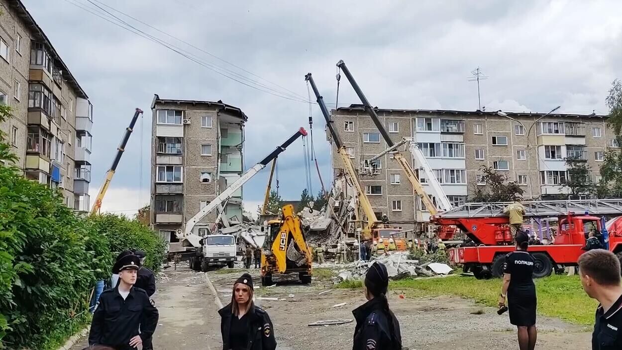 Взрыв в жилом доме в Нижним Тагиле - РИА Новости, 1920, 06.08.2024