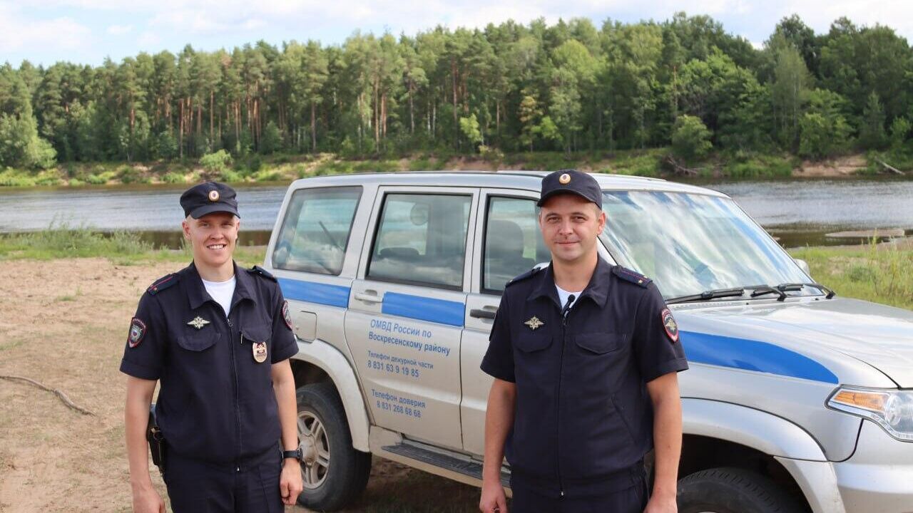 Полицейские, оказавшие помощь пастуху в Нижегородской области - РИА Новости, 1920, 02.08.2024