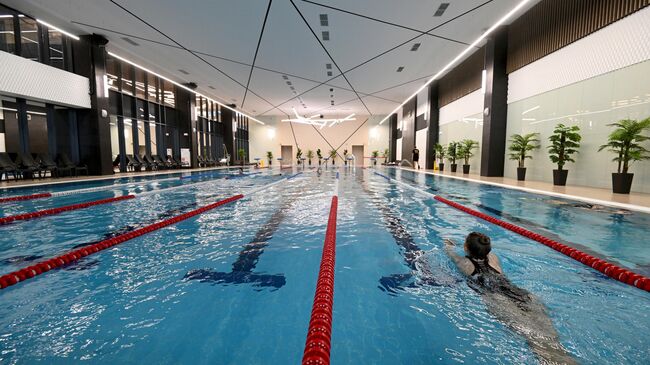 Плавательный бассейн