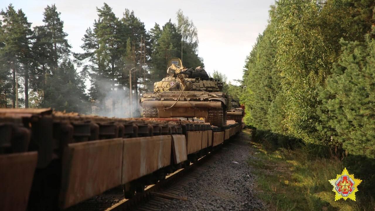 Подразделения одного из механизированных соединений вооруженных сил Белоруссии приведены в готовность к выполнению задач по предназначению - РИА Новости, 1920, 11.08.2024