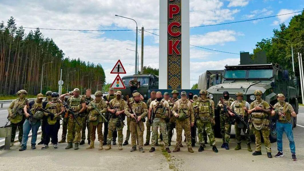 Подразделения аэроразведки и ударных БПЛА из Запорожской области направлены на помощь в Курскую область - РИА Новости, 1920, 11.08.2024